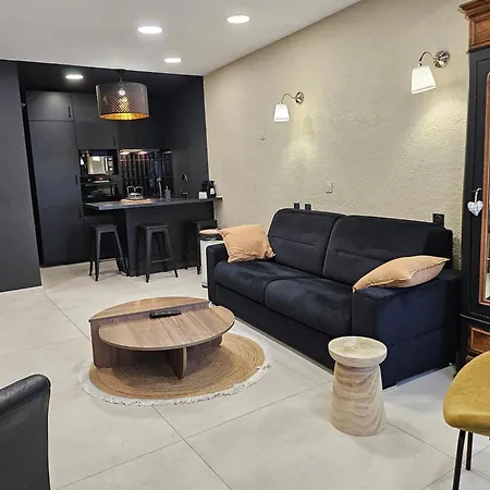 Le Salon *