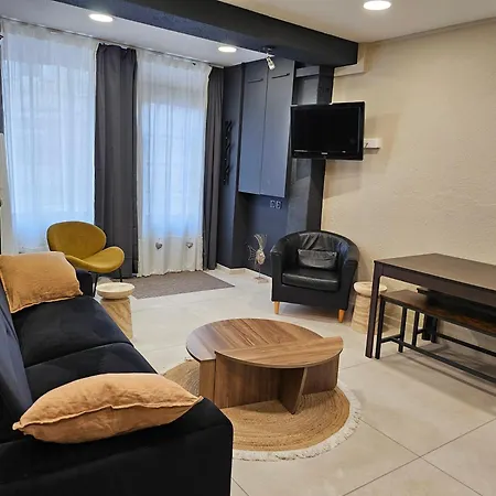 Le Salon * Sablons (Drome)