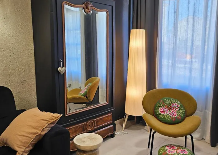 Le Salon