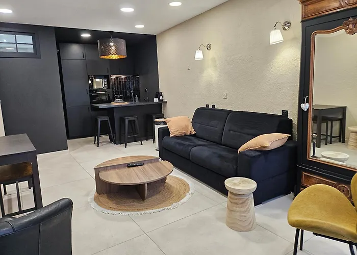 Le Salon *